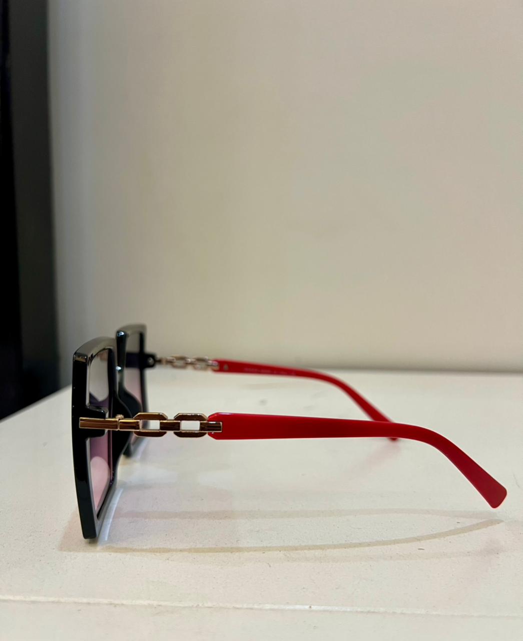 Gucci | Crimson Chain Luxury Oversized Sunglasses