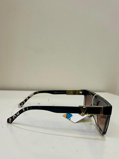 LV | Monarch Caramel Tortoise